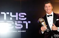 999资讯：莱万力压C罗梅西 荣膺2020年FIFA世界足球先生