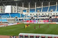 葫芦岛市体育场见证历史，丹东腾跃队史中甲首战观众9736人