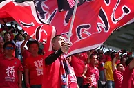 超5000人涌入球场！中国第4级别联赛，为何如此有魅力？