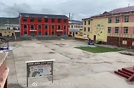 善举！鹿晗捐赠的第9座也是海拔最高的公益球场开始建设