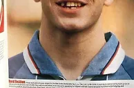 1998年，英国《442》杂志预测了小贝2020年的模样，然而...