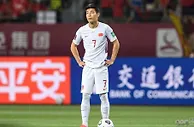 足坛早报：武磊再添一冠，巴萨女足加冕三冠王，图赫尔将续约蓝军