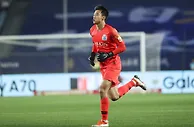 国门韩佳奇接近加盟北京国安，人已在国安队中