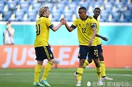 足球赛报：欧洲杯上演中超大连德比！瑞典1-0胜斯洛伐克