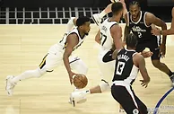 篮球赛报：15日9:30直播爵士vs快船 泡椒对战米切尔成胜负关键