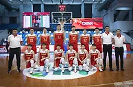 篮球话题：如何评价男篮在奥运落选赛的表现？近万名网友参与 观点两极分化严重