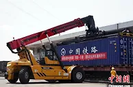 广西开行中老铁路国际货运列车趋向常态化