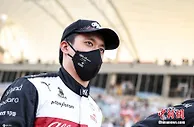 周冠宇F1英国站遭遇事故 目前意识清醒正接受医疗中心评估