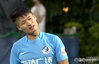中超最新动态：曝海港有意前阿森纳边锋，谢晖再次遭遇打击