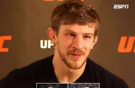 搏击选手：C罗UFC能打赢梅西，哈兰德不像打架的料&打不过姆巴佩