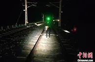 青海德令哈6级地震 青藏铁路部分区间限速开行