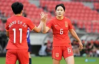 东体：中国女足适应与欧洲强队竞争，用奔跑、协防弥补对抗劣势