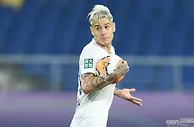 足球赛报：鲁能2-2逼平华夏幸福，格德斯双响，费莱尼93分钟绝杀被吹