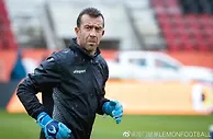 足坛最老球员之一丨比布冯还年长两岁，上演赛季首秀