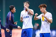 媒体人：孙准浩事件被官方回应，是足坛和体育界历史性的出圈事件
