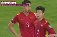 足球赛报：2-0！亚洲鱼腩要崛起，绝妙进球致敬巴萨，神助攻国足，CCTV5直播
