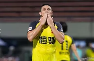 足球资讯：李铁太难了！国足班底＋4归化险平中超弱旅，12强赛该咋踢？
