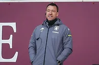 阿邦拉霍：特里是一位完美的队长，他是史上最好的中后卫之一