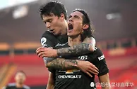 足球赛报：超级大逆转！曼联2球落后3-2绝杀制胜 英超客场8连胜创纪录
