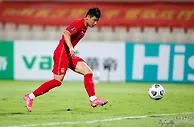 足球资讯：亚足联世亚预5月最佳投票：武磊得票率36.69％当选第一