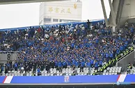 申花主场上座28879人创赛季新高，记者：就是不破三万