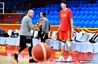 中国男篮95:80战胜中国台北男篮 晋级淘汰赛