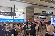 （上海战疫录）直击上海地铁虹桥火车站站恢复运营首日：换乘更方便
