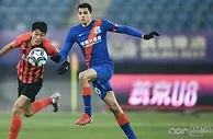 足球资讯：海港1-1申花！总分6-2时隔4年再进足协杯决赛 与泰山争冠