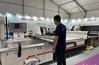 秀出时尚 首届中国·潮汕国际纺织服装博览会在广东汕头开幕