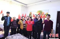 冬残奥会小将张梦秋夺冠 与父母视频分享喜悦