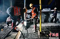 广湛高铁阳江段建设重要进展 首座连续梁顺利合龙
