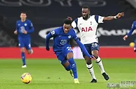 英超巅峰对决！哈兰德50球里程碑，利物浦惊险扳平
