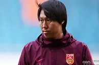 李铁热搜第一！还在吹头发呢，46岁硬汉追悔莫及，国足却被他害惨