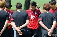 韩国爆冷出局！亚洲杯黑马狂奔，约旦打进决赛，西亚球队锁定冠军