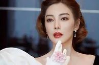 张雨绮惊艳亮相！内娱界新宠引热议！没一个能打的！