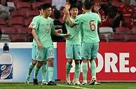 热议国足领先2球被扳平：无语至极！这种恶心找谁说？