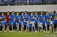 热刺逆转晋级前四，后防双星闪耀白鹿巷