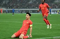 世预赛局势混乱，7队晋级，中国两队遗憾出局，国足排名提升
