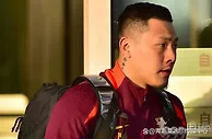 中泰之战最佳阵容出炉，王上源单后腰位置，韦世豪落选，阿兰领衔