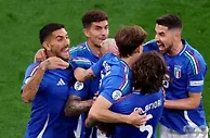 一场1-0改变四队命运！欧洲杯16强已确定八席，三大豪门轻松出线