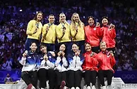 巴黎奥运会丨击剑综合：乌克兰队逆转摘得女佩团体金牌