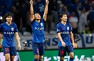 中超两极分化严重：争冠两虎相斗，保级陷入乱战，8队苦苦缠斗