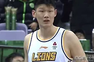 浙江广厦vs山东高速：胡金秋状态神勇，卡尔顿伤情成变数