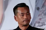 命运逆袭：洗米华从亿万富翁到苦涩重生，洗米嫂带女儿揭秘深藏的家族秘密！