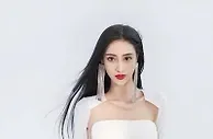 吴春怡：傲人身材与多重魅力