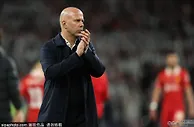 深度：斯洛特治下利物浦最惨一周 都赖萨拉赫快买伊萨克
