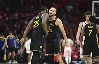 库里谈NBA季后赛首轮G7胜利：强大韧性，所有人挺身而出