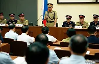马尼拉11名警察被控非法拘禁及抢劫外卖员 警方启动内部调查