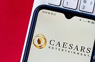 凯撒Q1业绩平平，弗提塔收购传闻与数字业务成焦点
