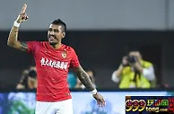 中超：恒大上港合演大龙凤